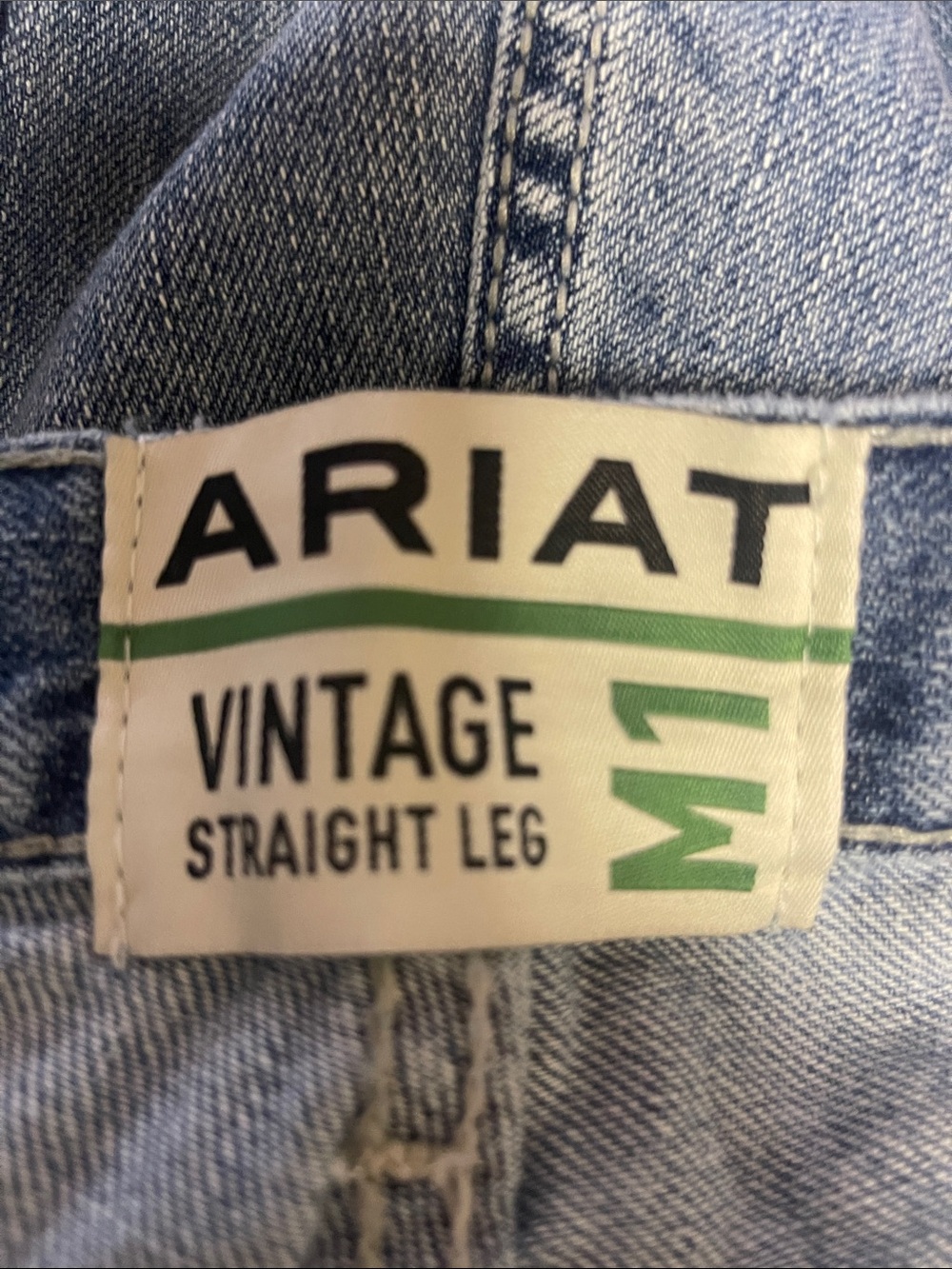 Ariat Men’s Medium Blue Relaxed Jeans size 38 / 36 - Picture 4 of 10